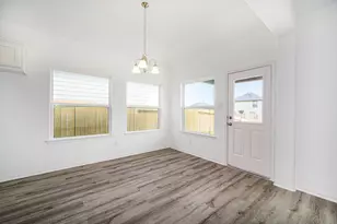 11025 Ondrea Dr, Willis, TX 77318 - Photo 10
