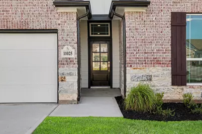 11025 Ondrea Drive, Willis, TX 77318 - Photo 4