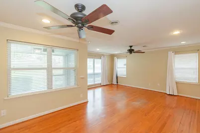 1810 Viking Drive, Houston, TX 77018 - Photo 4