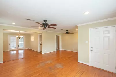 1810 Viking Drive, Houston, TX 77018 - Photo 2