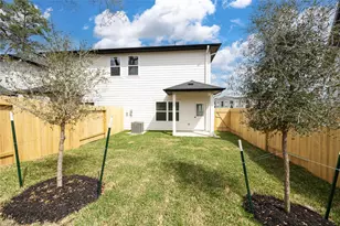 1947 Longmire Villas Ct, Conroe, TX 77304 - Photo 30