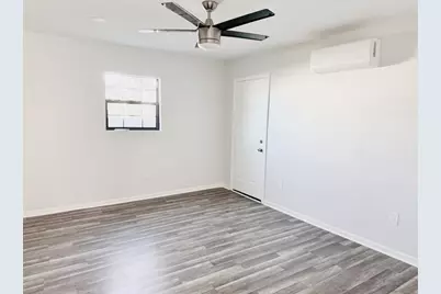 3512 Castor Street, Houston, TX 77022 - Photo 8