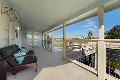 12 S Sandpiper Street, La Marque, TX 77568 - Photo 4
