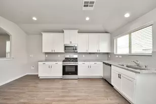 13211 Karan Park Ln, Houston, TX 77044 - Photo 8