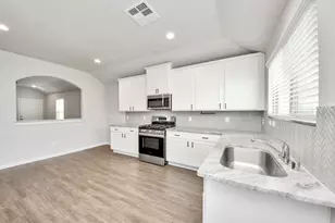 13211 Karan Park Ln, Houston, TX 77044 - Photo 10