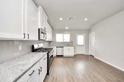 13211 Karan Park Lane, Houston, TX 77044 - Photo 6