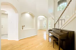 14411 Chartley Falls Dr, Houston, TX 77044 - Photo 10