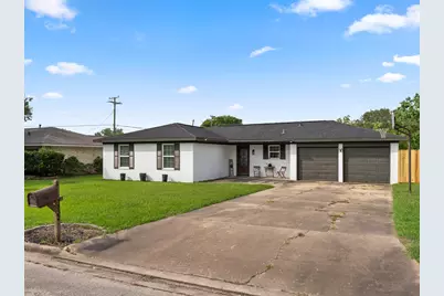 3832 Holly Glen Drive, Bay City, TX 77414 - Photo 2