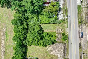 2418 Jensen Dr, Houston, TX 77026 - Photo 4