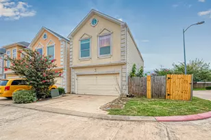 10355 Panther Point Dr, Houston, TX 77099 - Photo 4