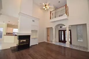 16 Treverstone Ct, Sugar Land, TX 77479 - Photo 12