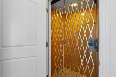 7123 Broadway Street, Galveston, TX 77554 - Photo 38