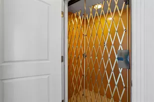 7123 Broadway St, Galveston, TX 77554 - Photo 38