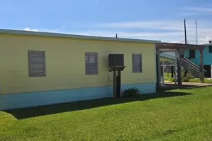 303 Oyster St, Surfside Beach, TX 77541 - Photo 10