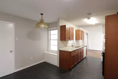 6915 Edgemoor Drive, Houston, TX 77074 - Photo 6