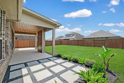 4948 Birchwood Bluff Lane, Rosharon, TX 77583 - Photo 24