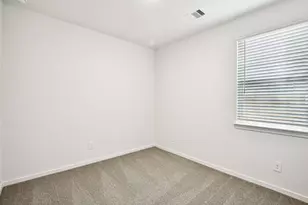 18621 Timber Gln Ct, Montgomery, TX 77316 - Photo 16