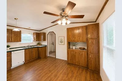 344 Holmes Road, Onalaska, TX 77360 - Photo 4