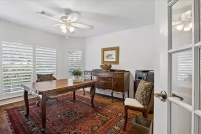 11 S Concord Valley Place, The Woodlands, TX 77382 - Photo 6