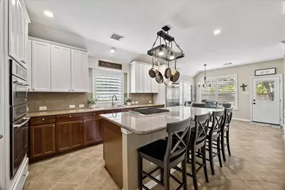 11 S Concord Valley Place, The Woodlands, TX 77382 - Photo 18