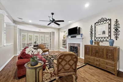 11 S Concord Valley Place, The Woodlands, TX 77382 - Photo 12