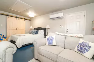 229 N Amherst Dr, West Columbia, TX 77486 - Photo 16