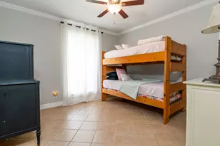 229 N Amherst Dr, West Columbia, TX 77486 - Photo 10