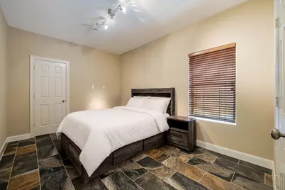 932 Knox Street, Houston, TX 77007 - Photo 28