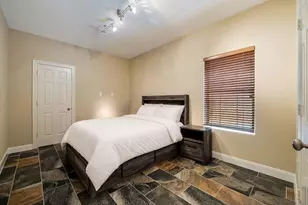 932 Knox St, Houston, TX 77007 - Photo 28