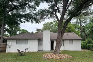 26415 Hunters Hollow Dr, Spring, TX 77380 - Photo 4