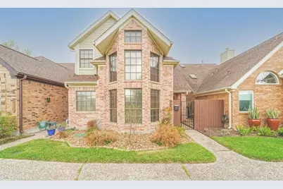 18226 Vinland Drive, Houston, TX 77058 - Photo 2