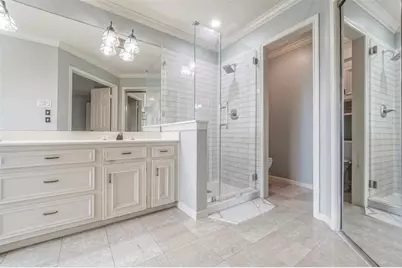 18226 Vinland Drive, Houston, TX 77058 - Photo 12