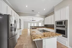 206 Jaimes Ct, Houston, TX 77094 - Photo 8