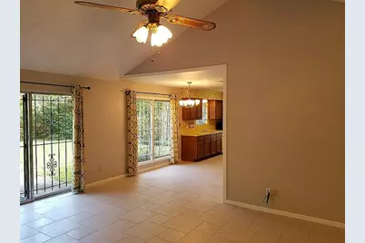1126 Wisterwood Drive, Houston, TX 77043 - Photo 6