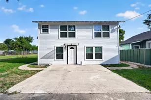 408 W Donovan St, Houston, TX 77091 - Photo 1