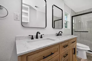 408 W Donovan St, Houston, TX 77091 - Photo 26