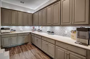 222 August Ave, Shiner, TX 77984 - Photo 22