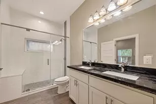 920 Kellogg St, Houston, TX 77012 - Photo 4