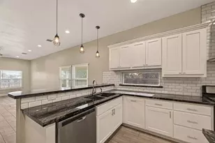 920 Kellogg St, Houston, TX 77012 - Photo 10