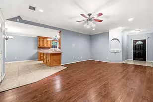 10367 Royal Magnolia Dr, Conroe, TX 77303 - Photo 8