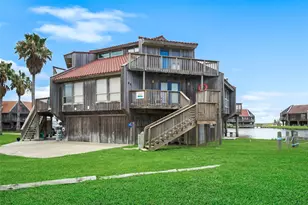 121 Private Rd 638, Matagorda, TX 77457 - Photo 2