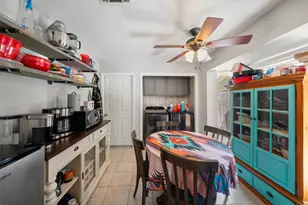 6907 Briarfield Dr, Spring, TX 77379 - Photo 4