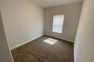 8214 Parker Dr, Houston, TX 77078 - Photo 10