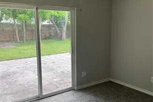 5142 Madden Ln, Houston, TX 77048 - Photo 10