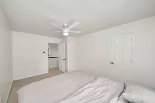 7130 Glenwood Dr, Sugar Land, TX 77479 - Photo 30