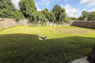 23609 Zinfandel Dr, Alvin, TX 77511 - Photo 18