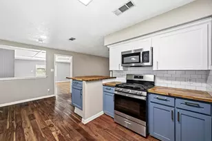 3602 W Sweet Gum Dr, Spring, TX 77388 - Photo 8