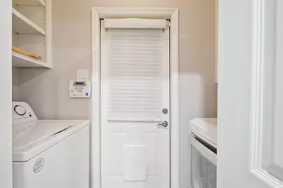 2351 Summit Way Court, Kingwood, TX 77339 - Photo 28