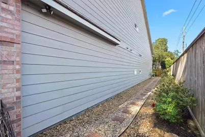 2351 Summit Way Court, Kingwood, TX 77339 - Photo 26