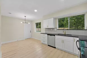 2322 Aprilmont Dr, Sugar Land, TX 77498 - Photo 16